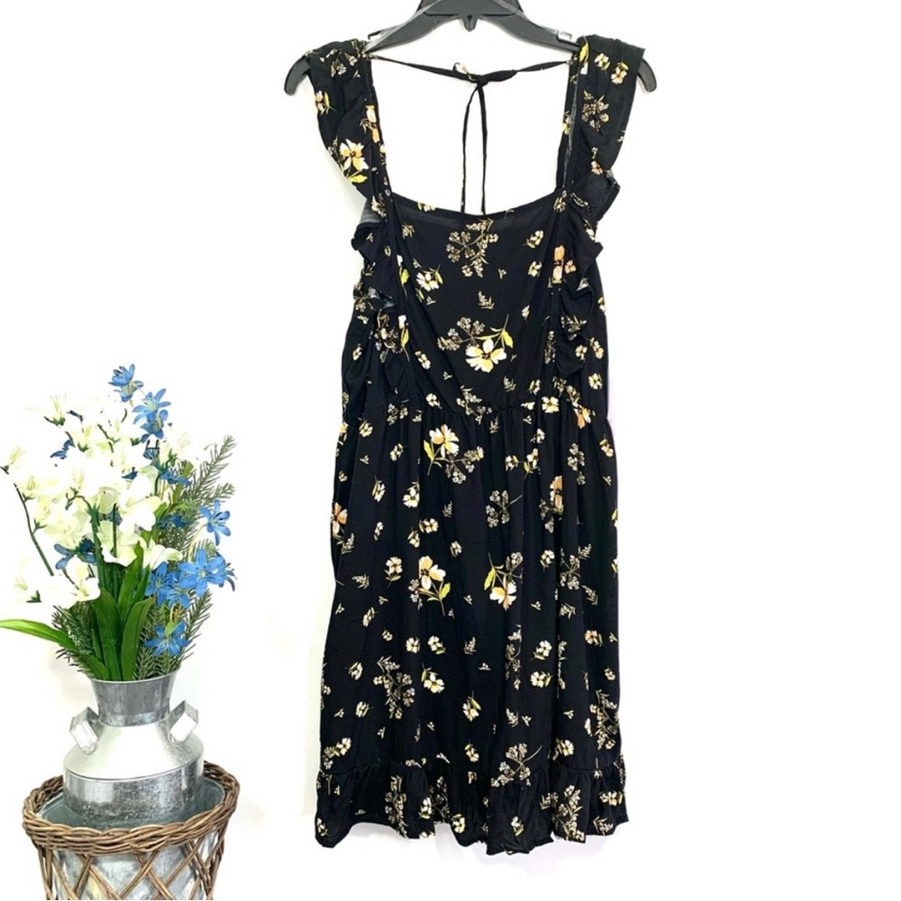 NWOT Wild Fable Women's Black Apron Ruffle Sleeveless Dress